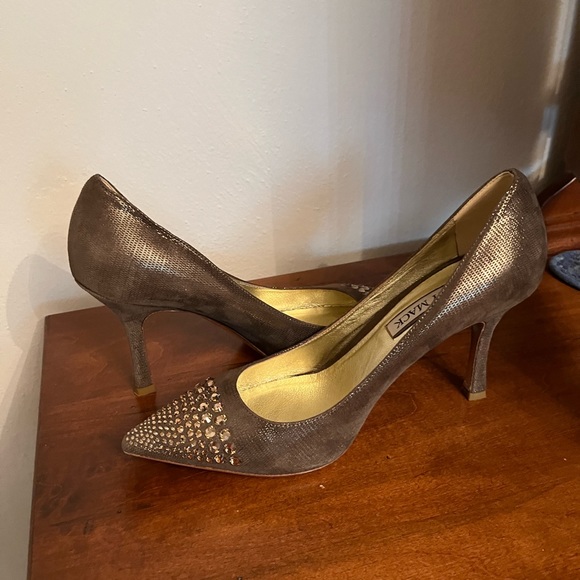 Emy Mack Jeweled Pump - Picture 3 of 4